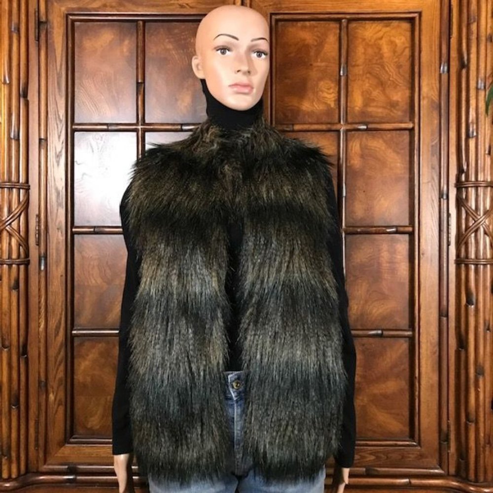 Jones New York Faux Mongolian Fur Cotton Blend Ribbed Knit Back Vest
